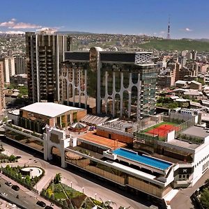 Seven Visions Resort And Places, The Dvin